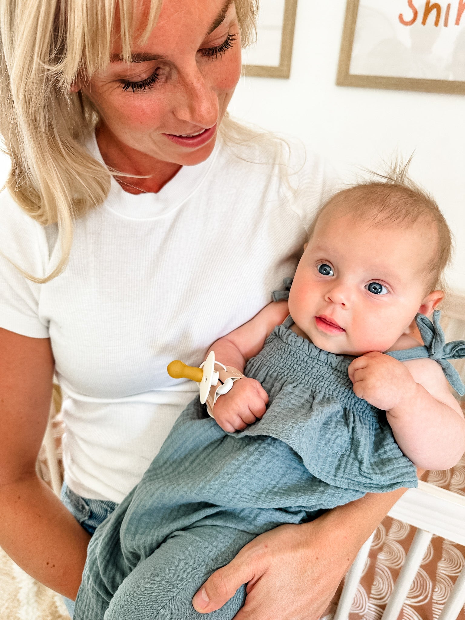 Fashion Tips for Breastfeeding Moms