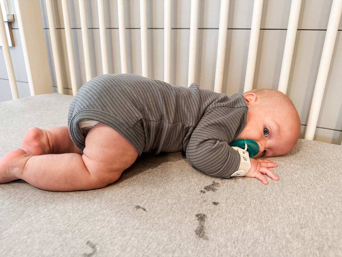 Will a Pacifier Help a Baby Take a Bottle?