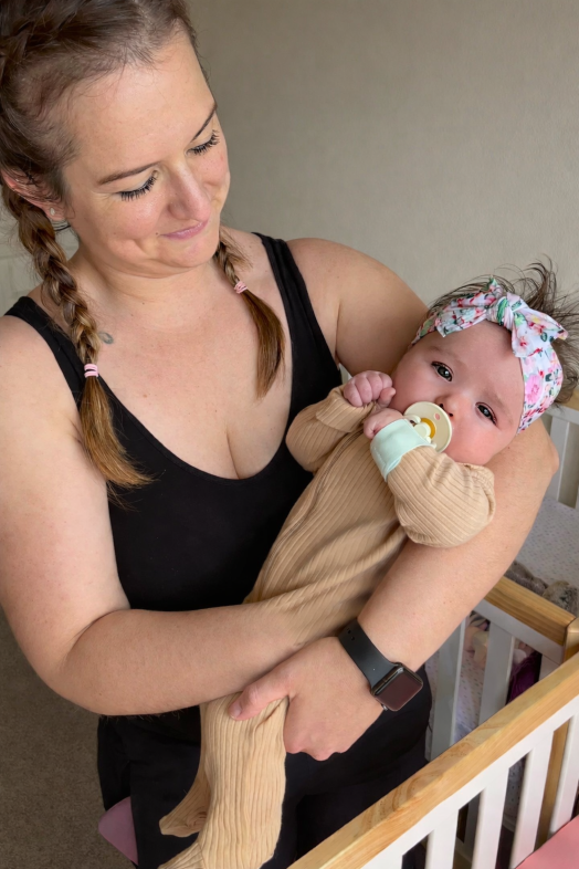 What Breastfeeding Moms Need to Know About Pacifiers